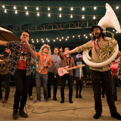 LE GROUPE ELECTROGENE FANFARE CLUB (FR/HK)